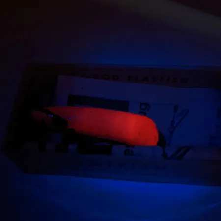 Flatfish F6 Helin Tackle UV Nástraha, Fluorescenční Červená, 3g, #11910