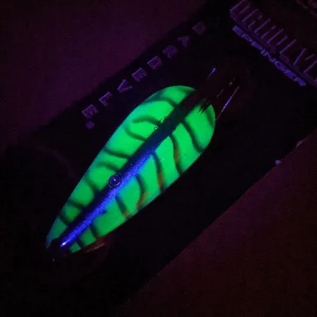 Eppinger Weedless Dardevle Imp UV Plandavka, 39 Makrela/Nikl, 11g, #13095