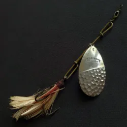 Třpytka W.T. J. Lowe spinner #4 (1890. léta)