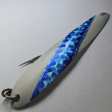 Stinger Michigan Flutter Spoon, bílá/hologram, 8g, plandavka #22865