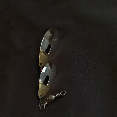 Marathon June-Bug, 8g, nikl/červená, tandemová rotačka #23202