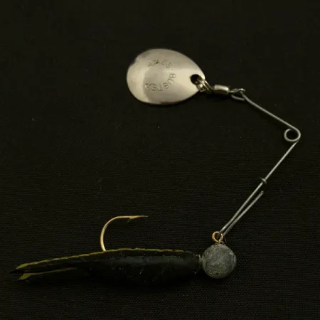 Bass Buster spinnerbait, niklový, 4,5 g, přívlačová nástraha #23541