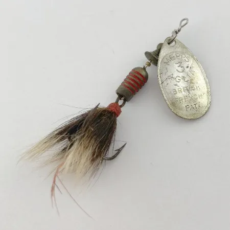 Mepps Aglia 3, stříbrná, 1/4 oz, veverčí ocas, rotační třpytka #23570