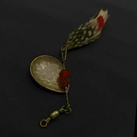 Pfluerger Bear Valley 3, mosaz, 7g, rotační třpytka #23656