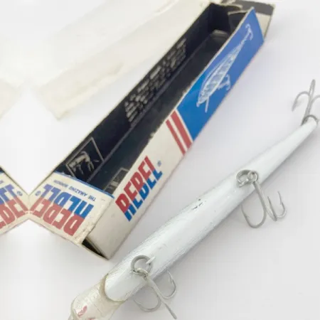 Rebel Floater F12, 9g, stříbrná, plovoucí wobler #23929