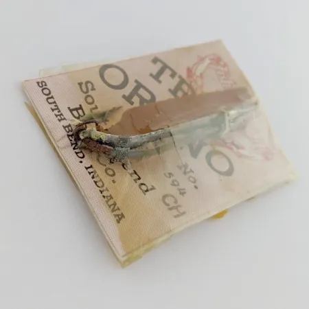 South Bend Trix-Oreno 594, stříbrná/červená, 2g, muškařská nástraha #24177