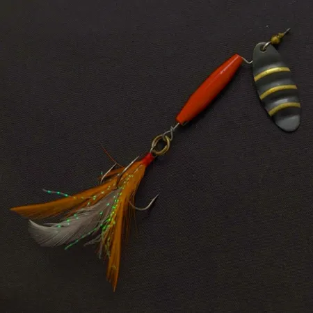 Worth #301, 9g, červená/černá/zlatá, rotační třpytka #24254