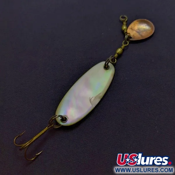 Pflueger Pearl Spoon