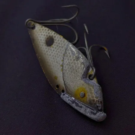 Cotton Cordell Gay Blade Cykáda, stříbrná, 21 g, 3 otvory, #24446