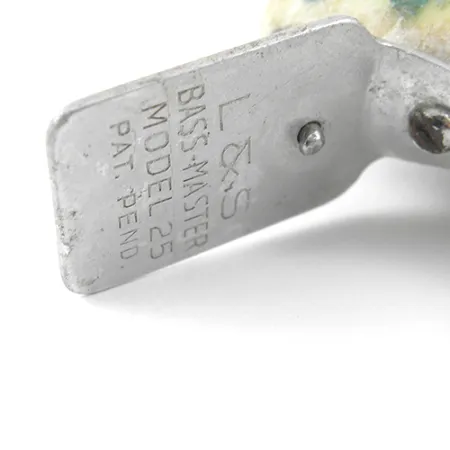 MirrOlure Bass-master model 25 Dělený Vobler, Zelená, 10g, Sklo, #1261