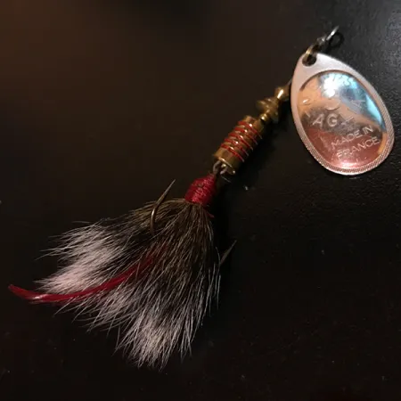 Mepps Aglia 3 dressed Třpytka, Stříbrná, 7.3g, Veverčí ohon, #4146