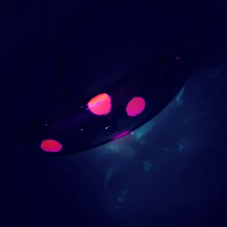 Yakima Bait FlatFish F4 UV Wobler, Stříbrná / Červená, 1.7g, UV, #6360