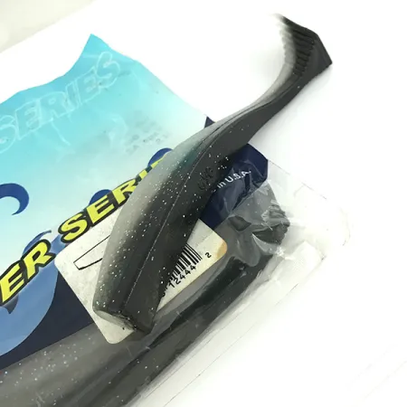 Yamamoto Saltwater series Gumová Nástraha, Black/Hologram Belly, #6830