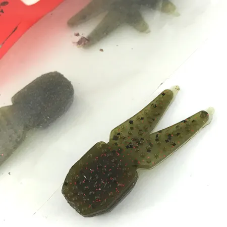 Zoom Tiny Salty Chunk, Green Pumpkin Red, 4,5 cm, gumová nástraha #6831