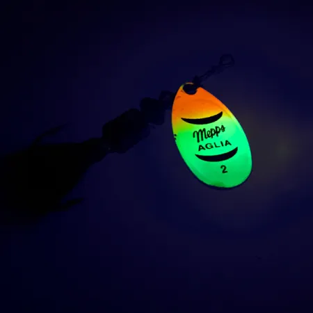 Třpytka Mepps Aglia 2 dressed, Rainbow, 4,7g, veverčí oháňka, #8583